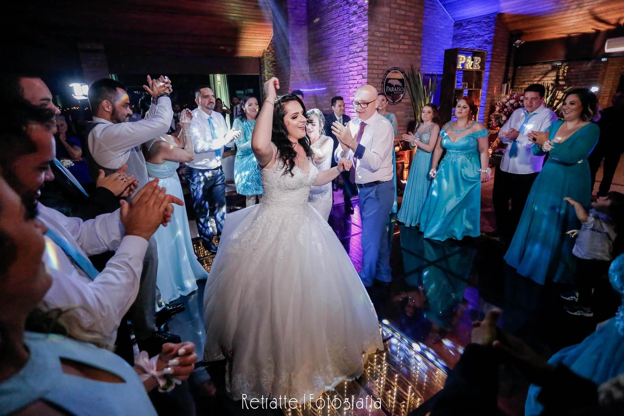 Casamento Pauline e Roger Casamento Pauline e Roger